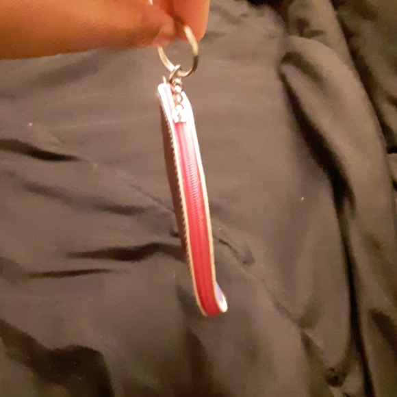 Donut 🍩💫 - Picture 2 of 4